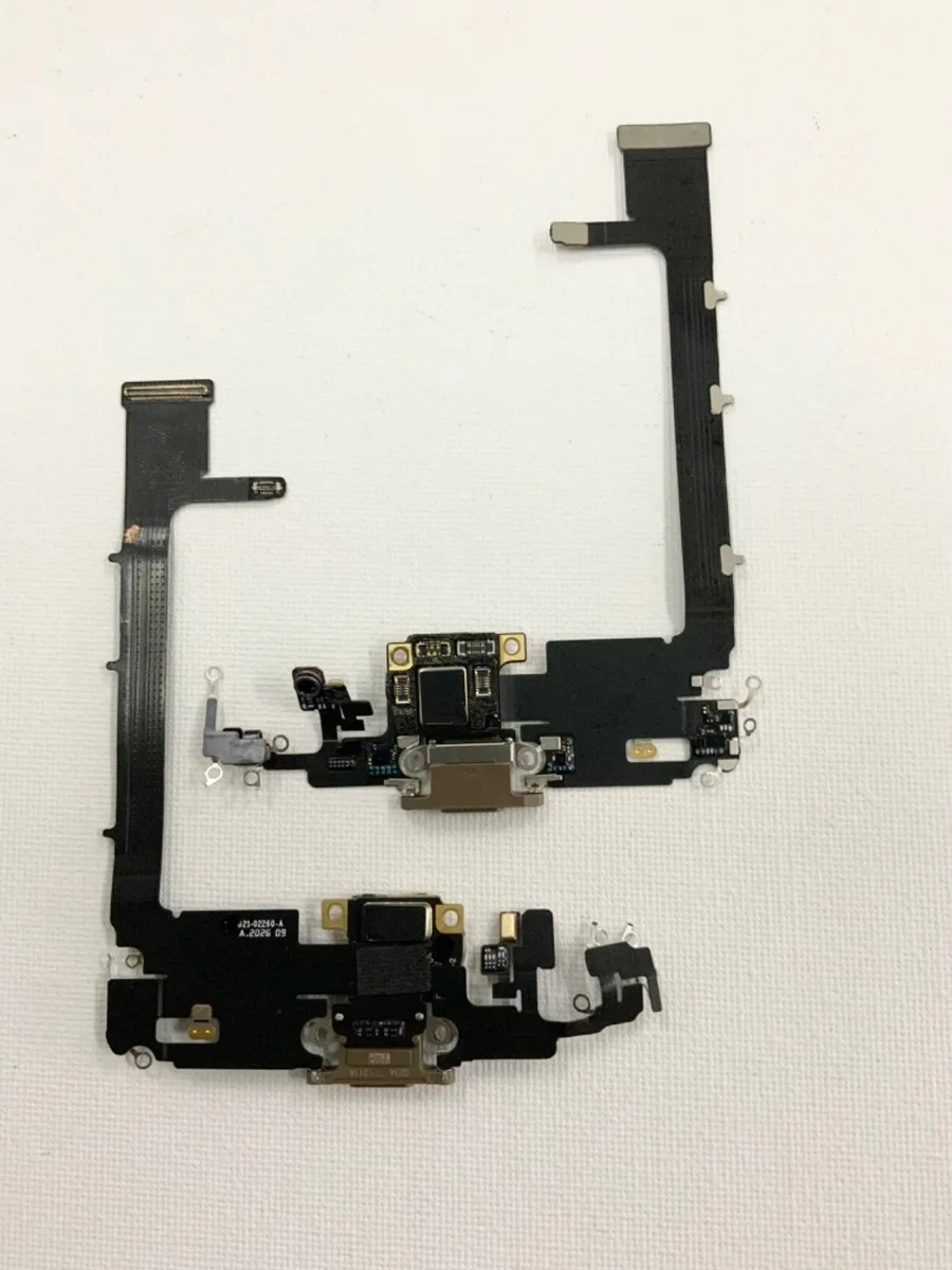 iPhone 11 Pro Max Şarj Soketli Mikrofon Bordu Filmi Orijinal