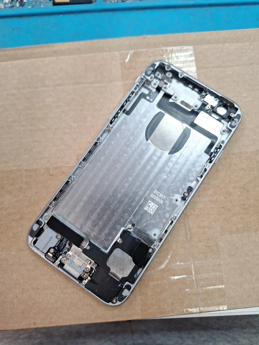 iPhone 6G Plus İç Kafesler